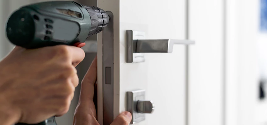 Locksmith For Lock Replacement Near Me in View Park-Windsor Hills, CA